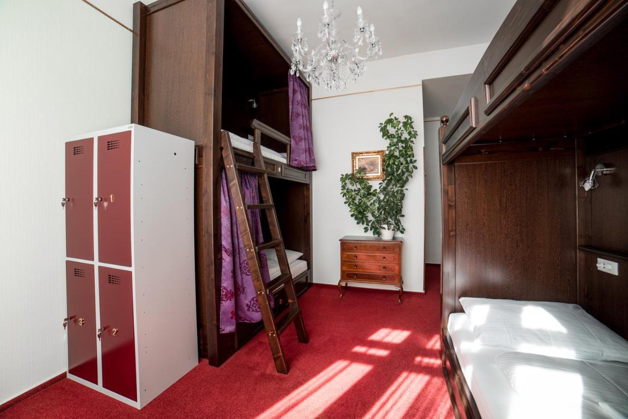 Vienna Boutique - Premium Hostel Viena Exterior foto